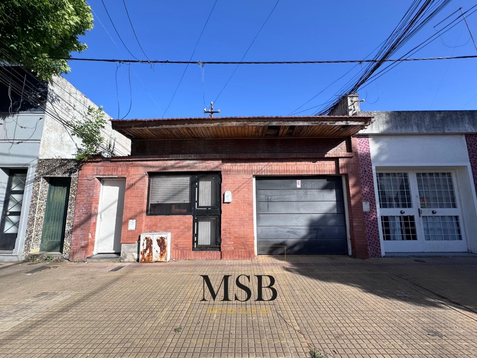 2-Bedroom House with Patio for Sale - La Plata