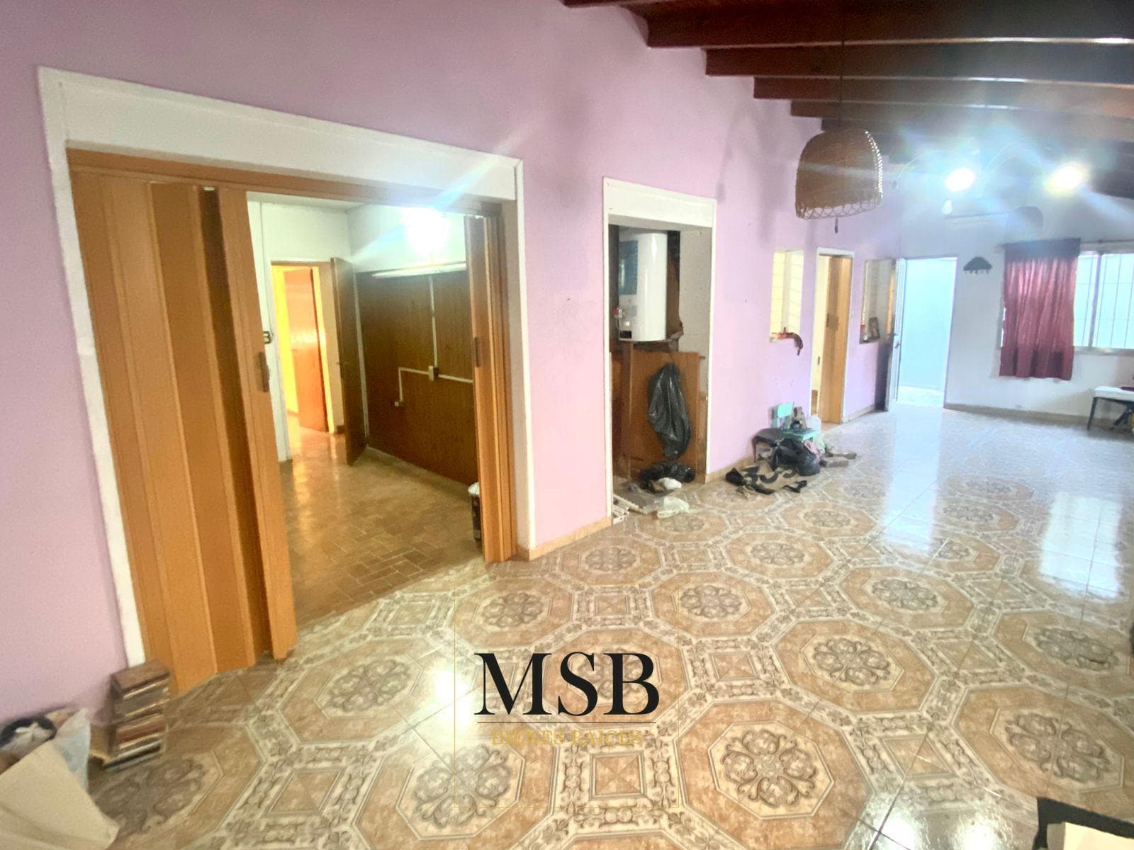 4-room house for sale | Downtown Berazategui | Large lot
