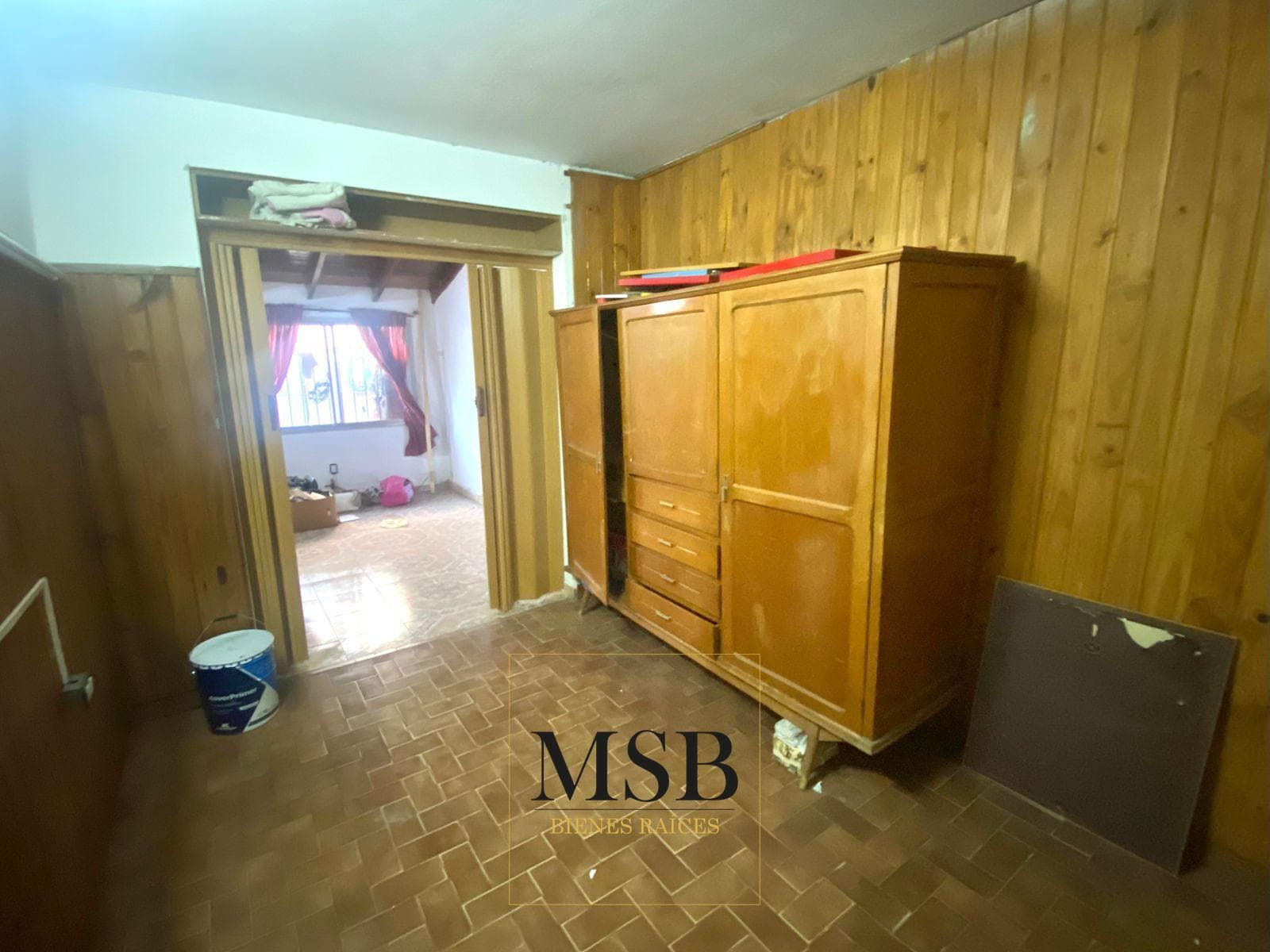 4-room house for sale | Downtown Berazategui | Large lot