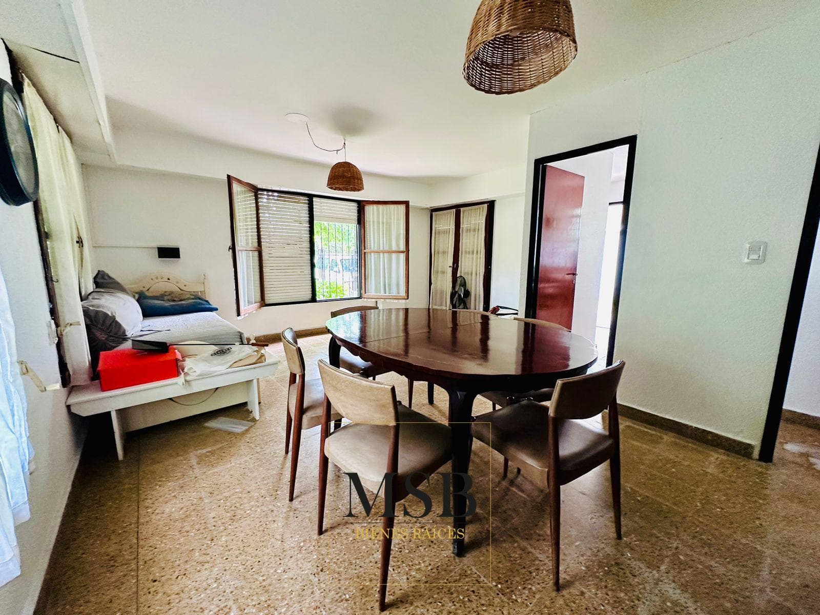 2-bedroom house with a park, pool, and tennis court
