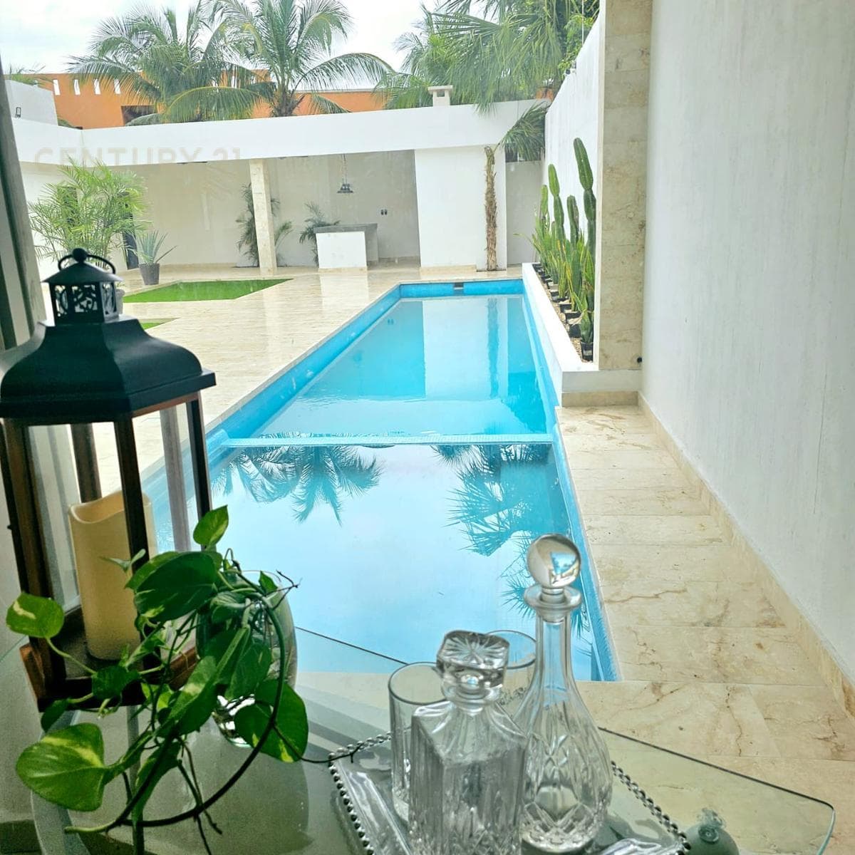 Large house for rent located near the Federal Highway, Playa del Carmen P3442