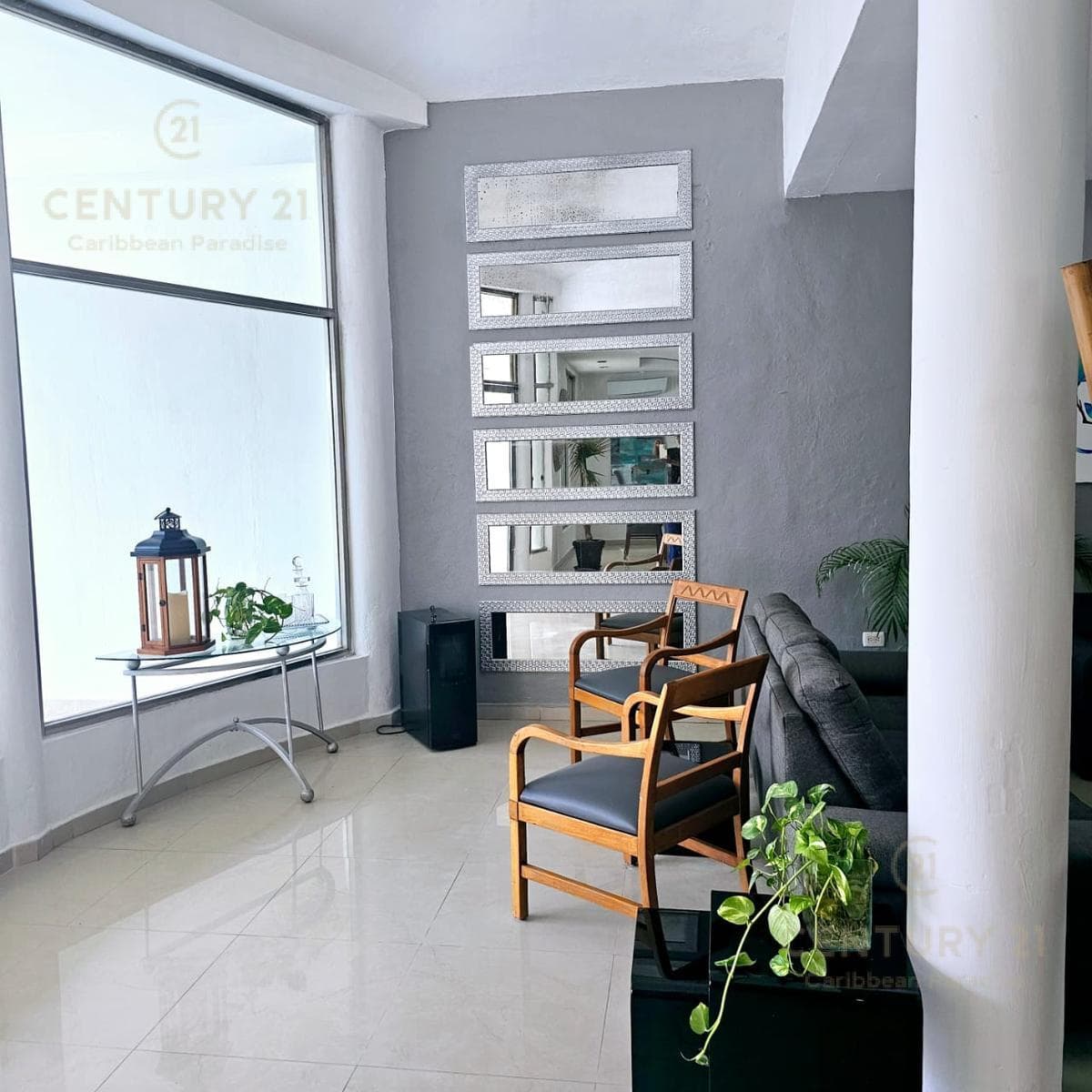 Large house for rent located near the Federal Highway, Playa del Carmen P3442