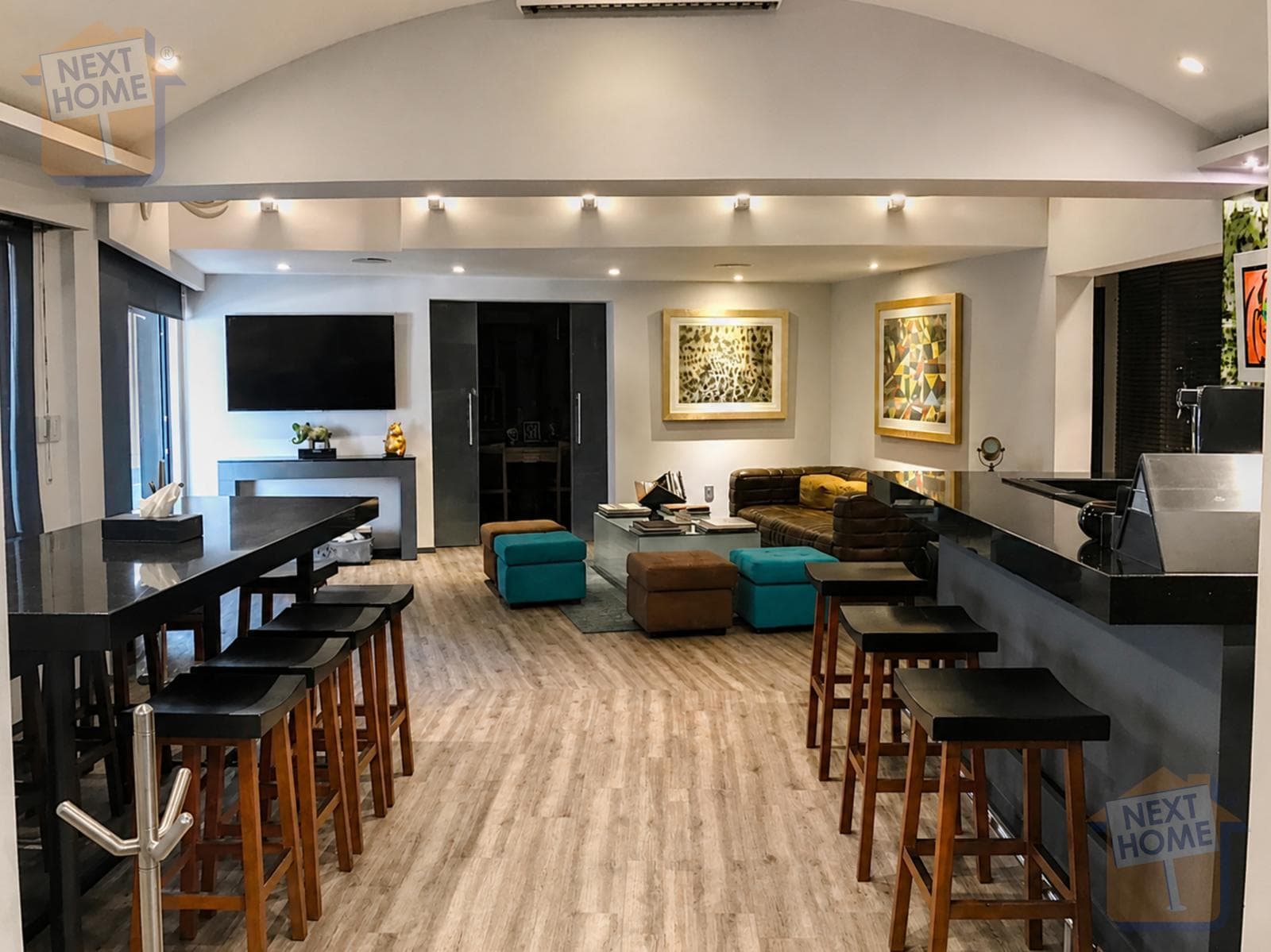 HOUSE FOR SALE IN LOMAS HIPÓDROMO