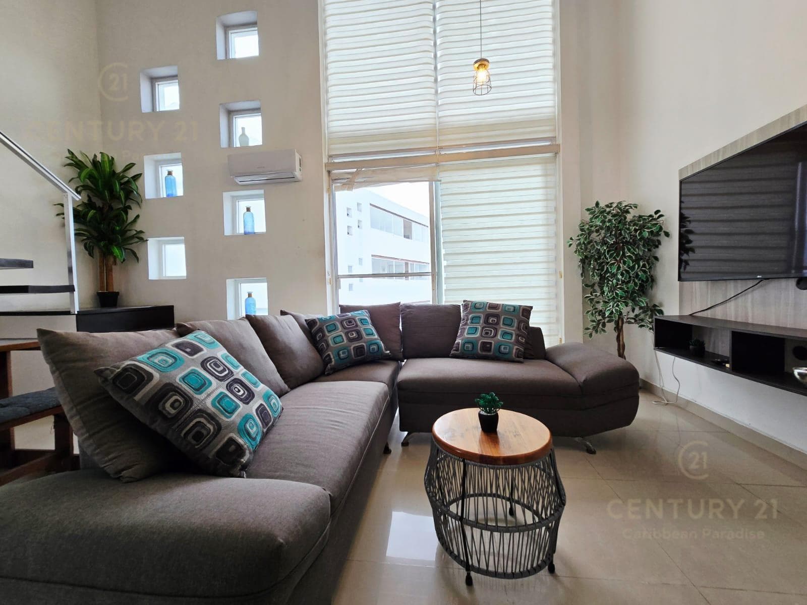 En renta Loft de 1 recámara en Plaza Paraíso, Playa del Carmen P3670
