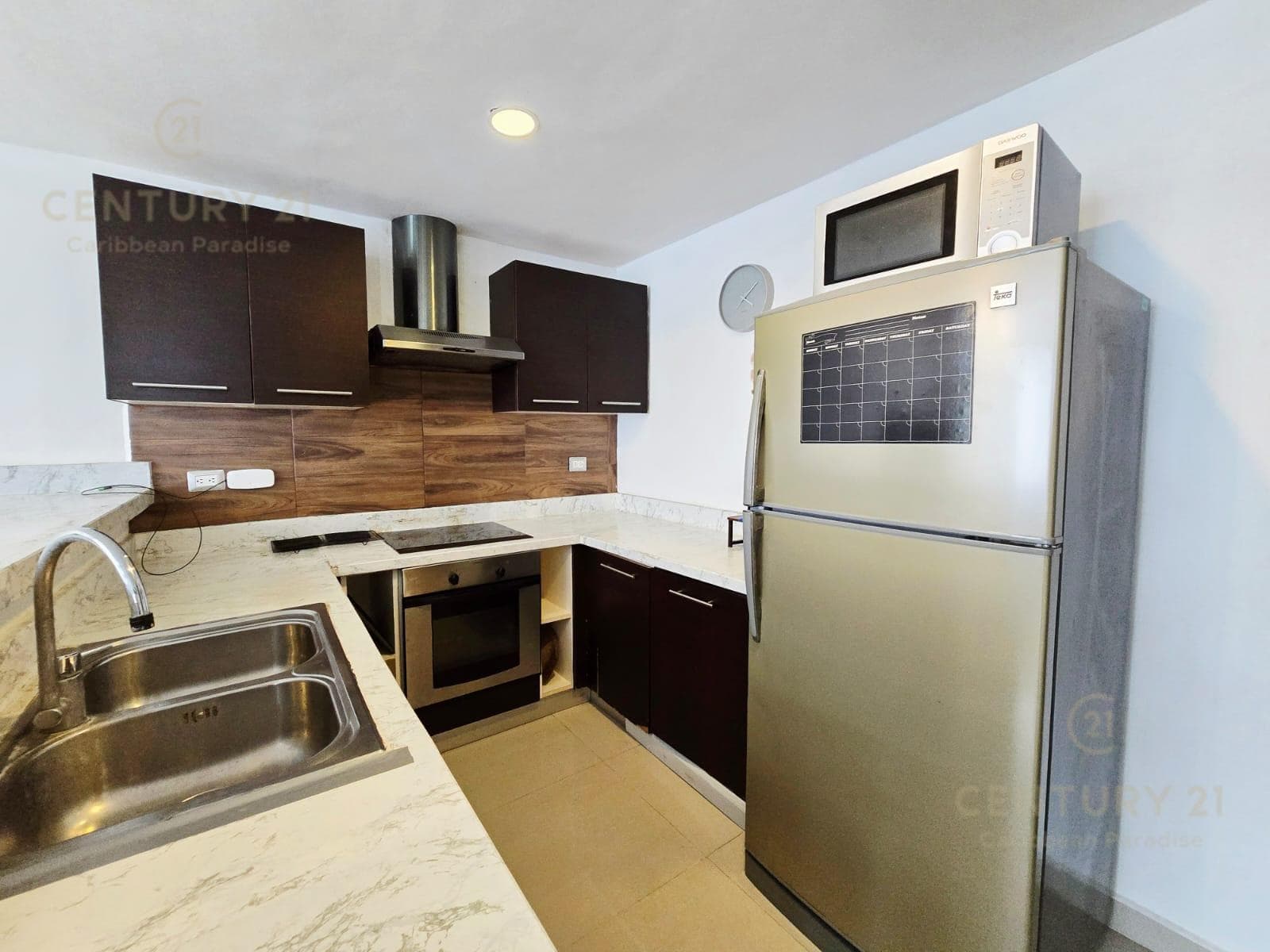 En renta Loft de 1 recámara en Plaza Paraíso, Playa del Carmen P3670