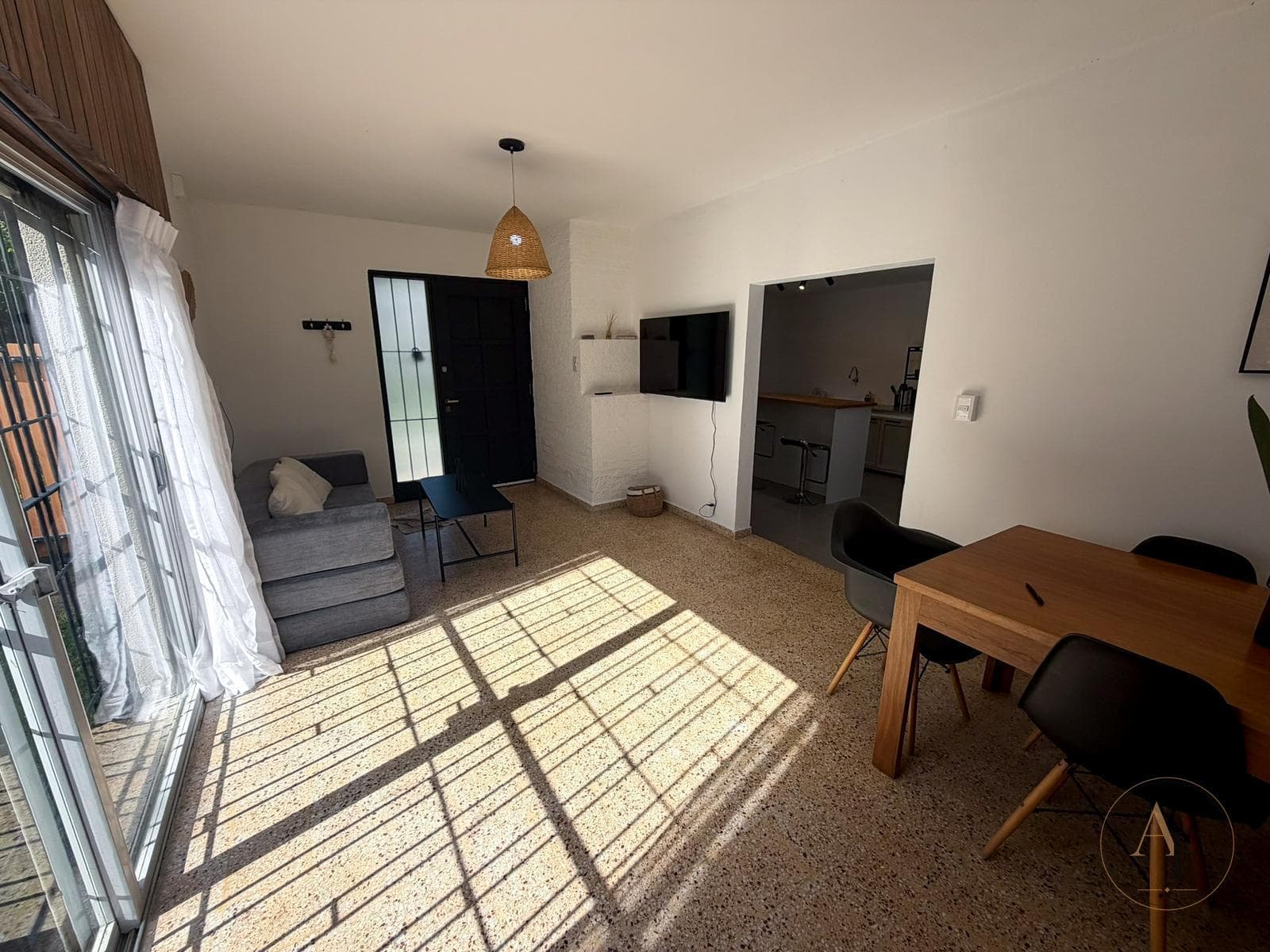 House for Sale on the Río de la Plata in Colonia del Sacramento
