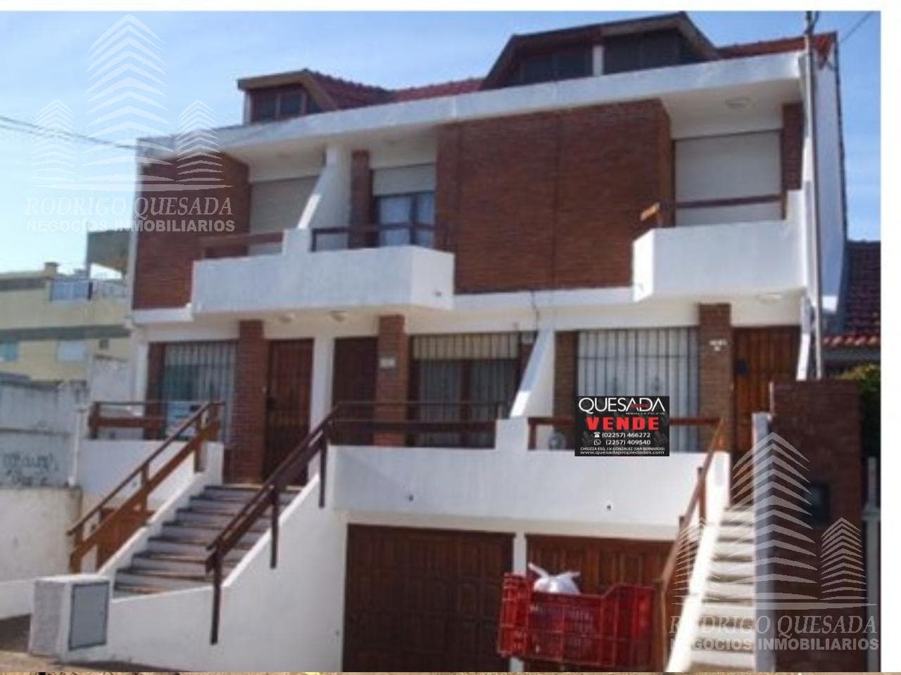 Triplex just 100 meters from the ocean - Excellent!