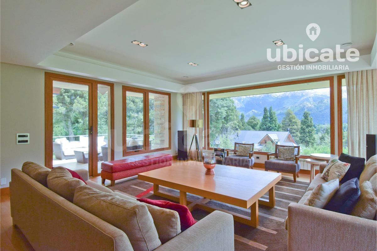 Beautiful house for sale in Arelauquen