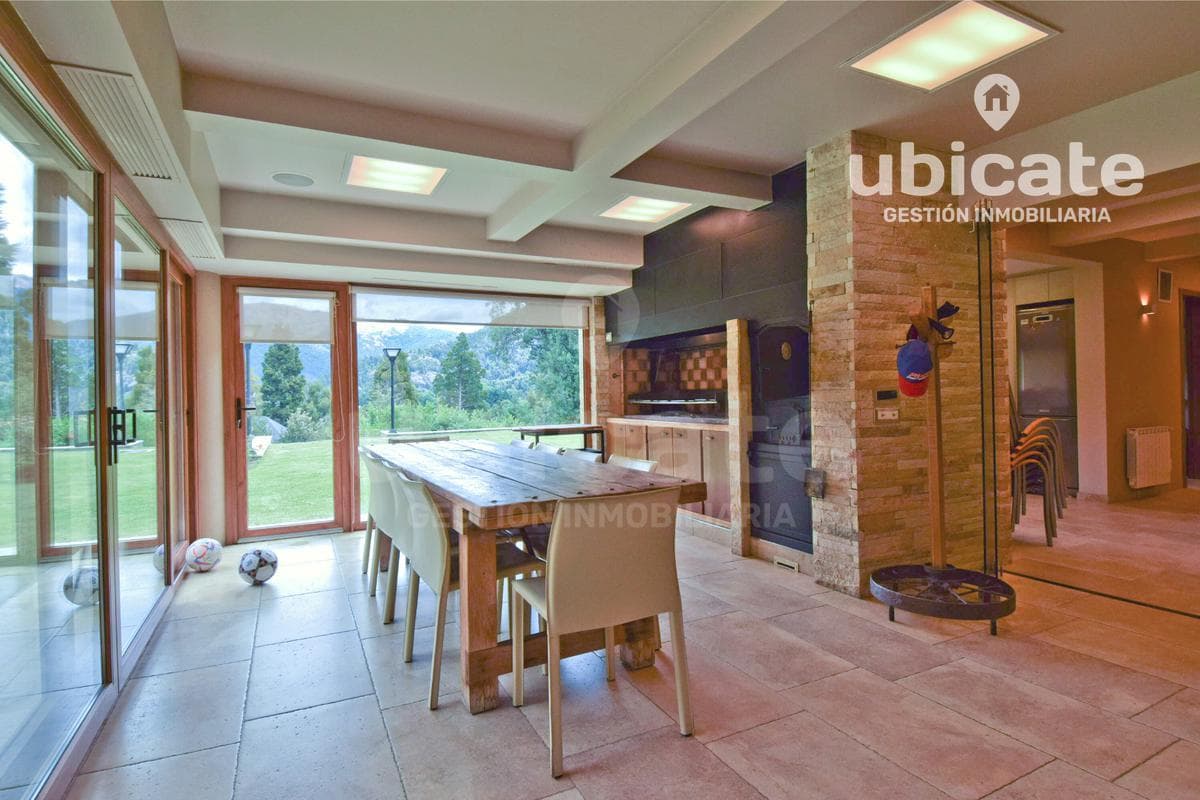 Beautiful house for sale in Arelauquen