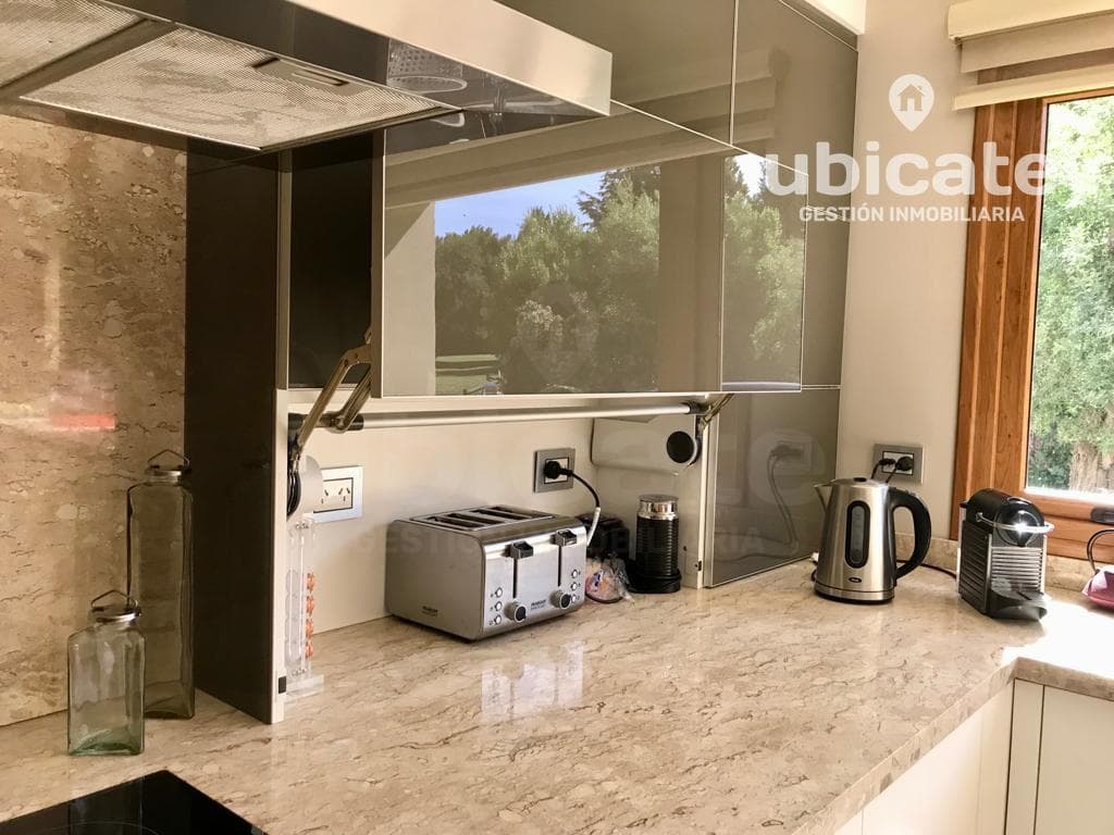 Beautiful house for sale in Arelauquen