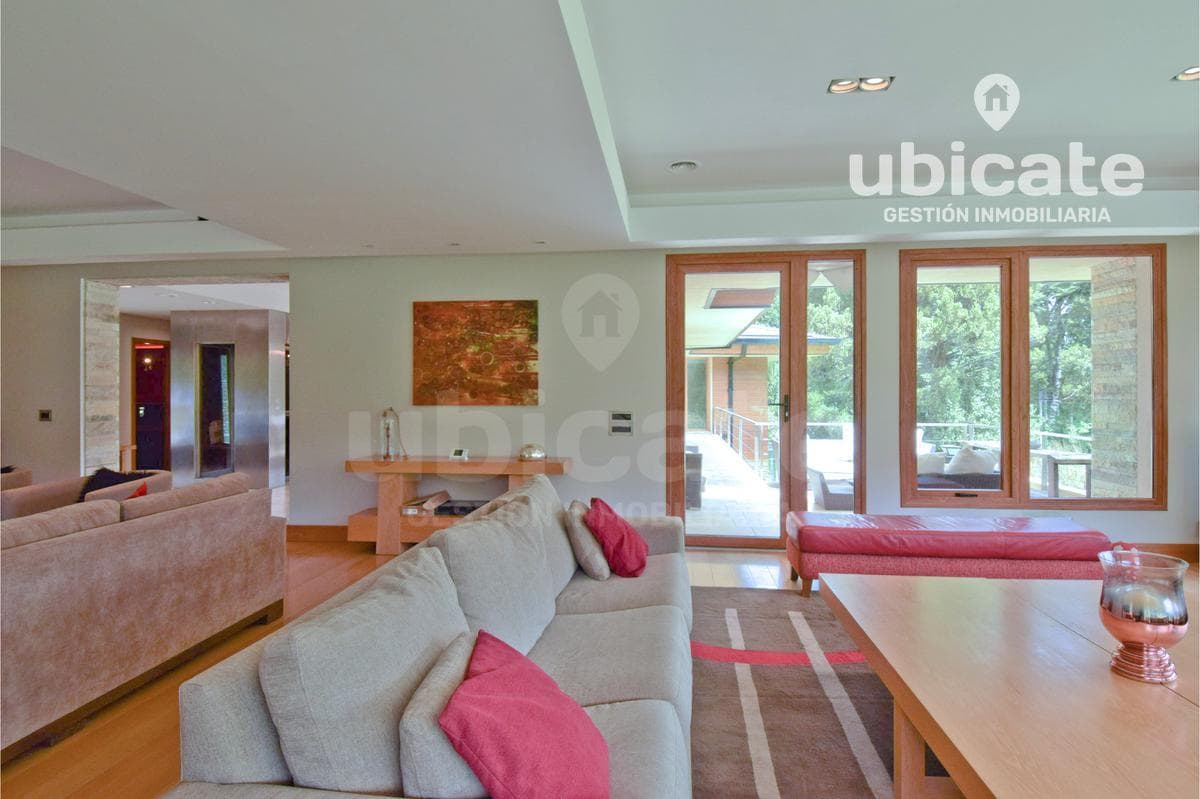 Beautiful house for sale in Arelauquen