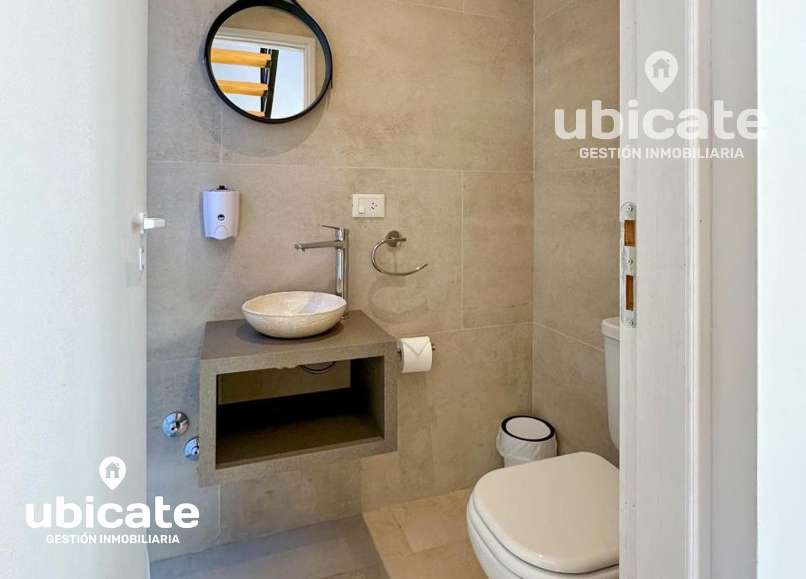 Brand-new, fully furnished house in Dina Huapi, 200 m from the lake