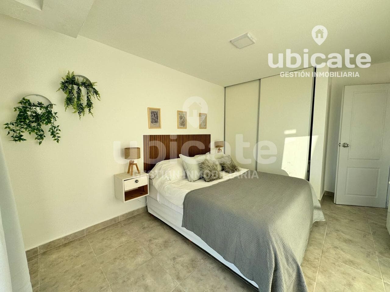 Fully Furnished Vacation Apartment with Lake View - Mitre, Bariloche