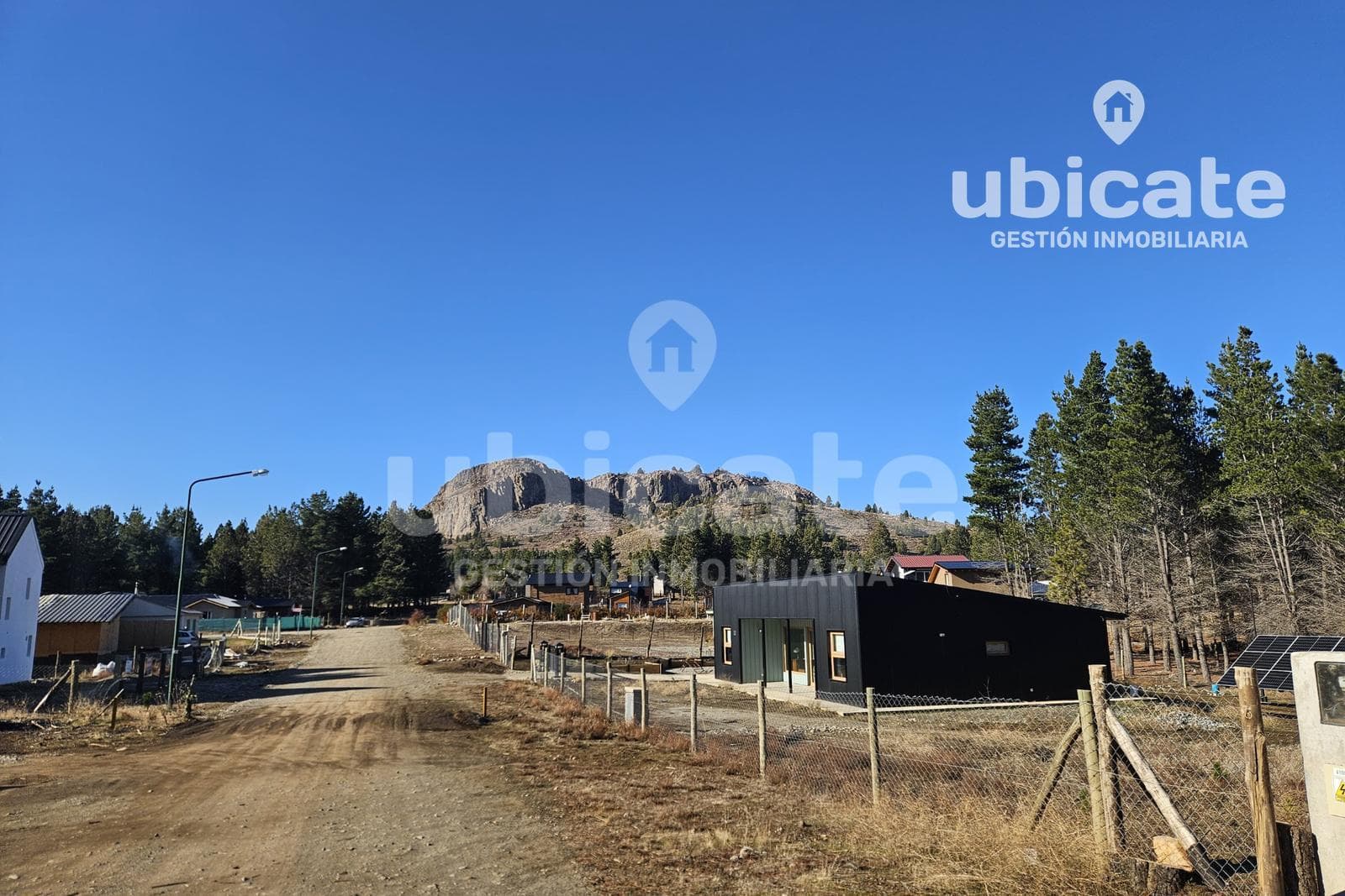 One-of-a-Kind Lot in Dina Huapi
