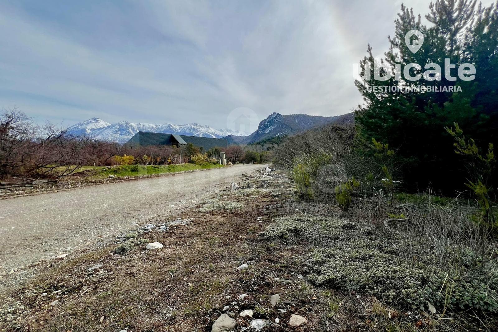 Lot with a view and an approved development plan in Arelauquen, Bariloche