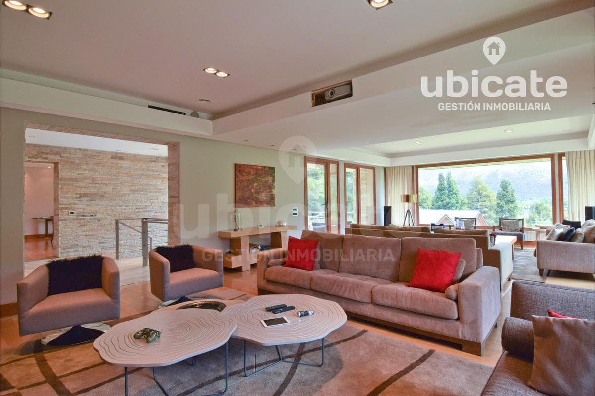 Beautiful house for sale in Arelauquen