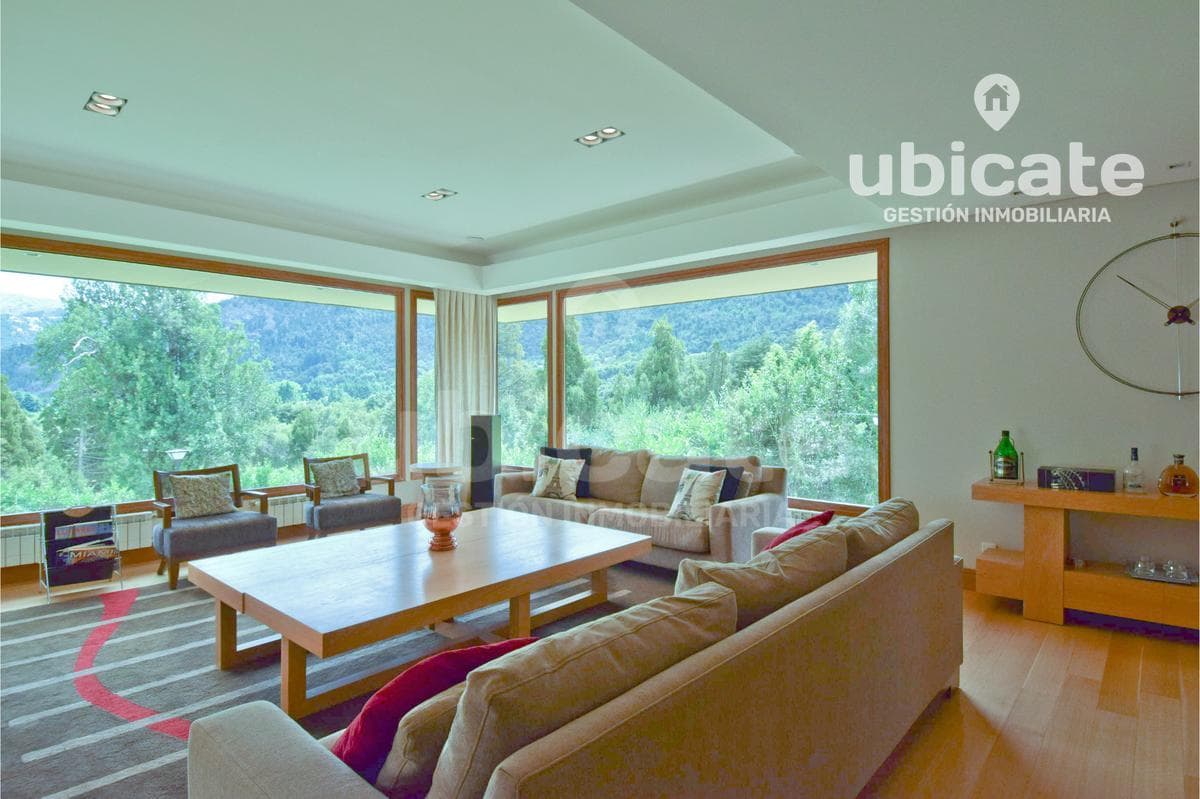 Beautiful house for sale in Arelauquen