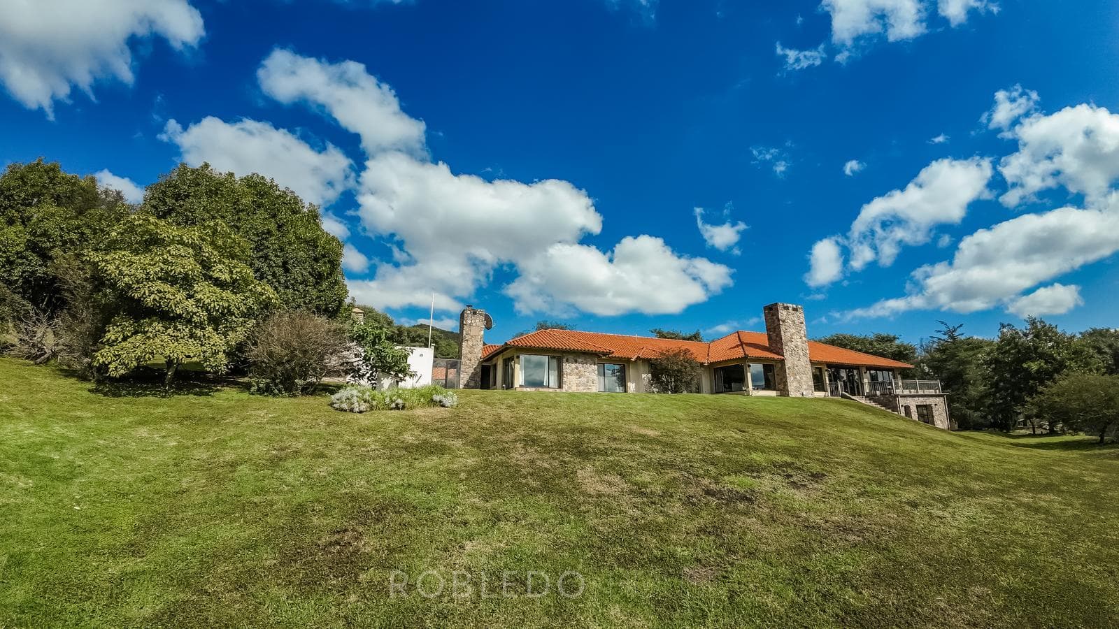 House for Sale in Valle Escondido Country Club, Salta City