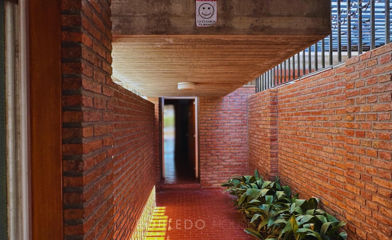 House for sale and/or rent for commercial use, 7 rooms, Downtown Salta City
