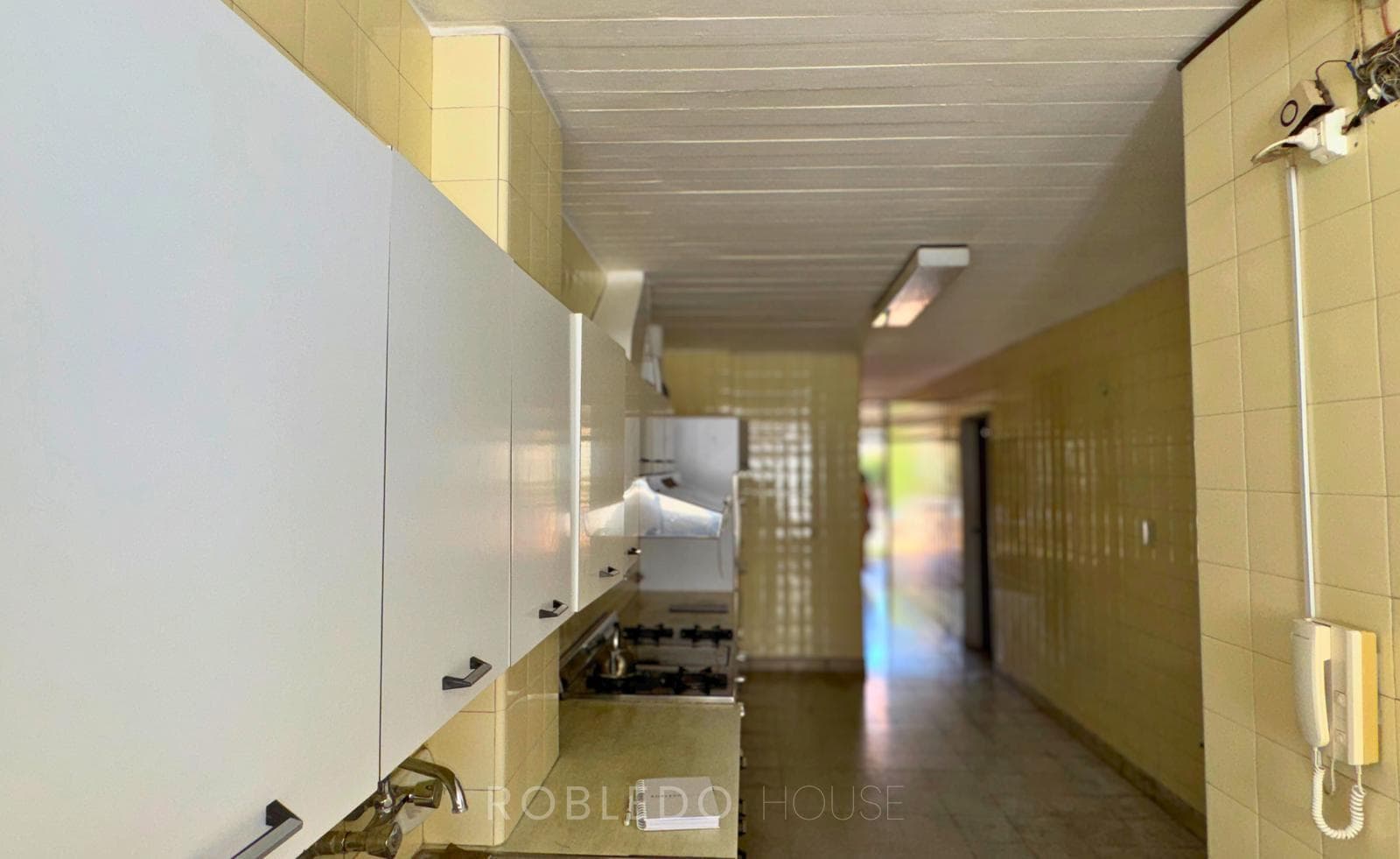 House for sale and/or rent for commercial use, 7 rooms, Downtown Salta City
