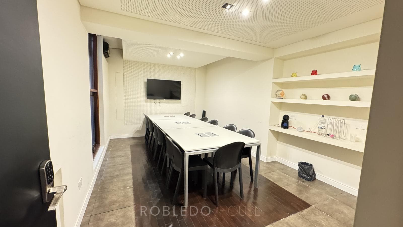Office for rent, 30 m², 58 Bicentenario Ave., Salta City (All-inclusive)