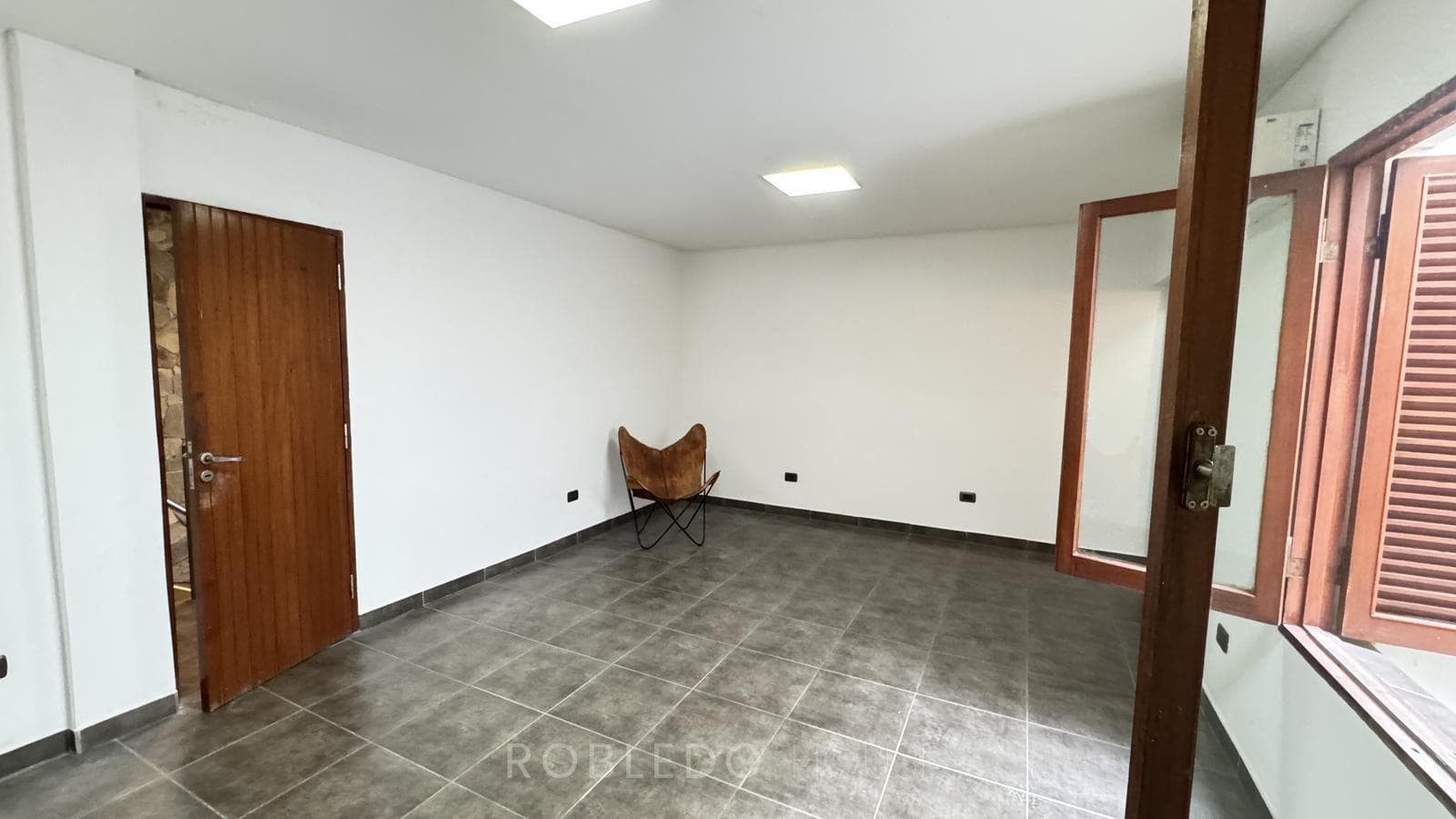 Office for rent, 30 m², 58 Bicentenario Ave., Salta City (All-inclusive)