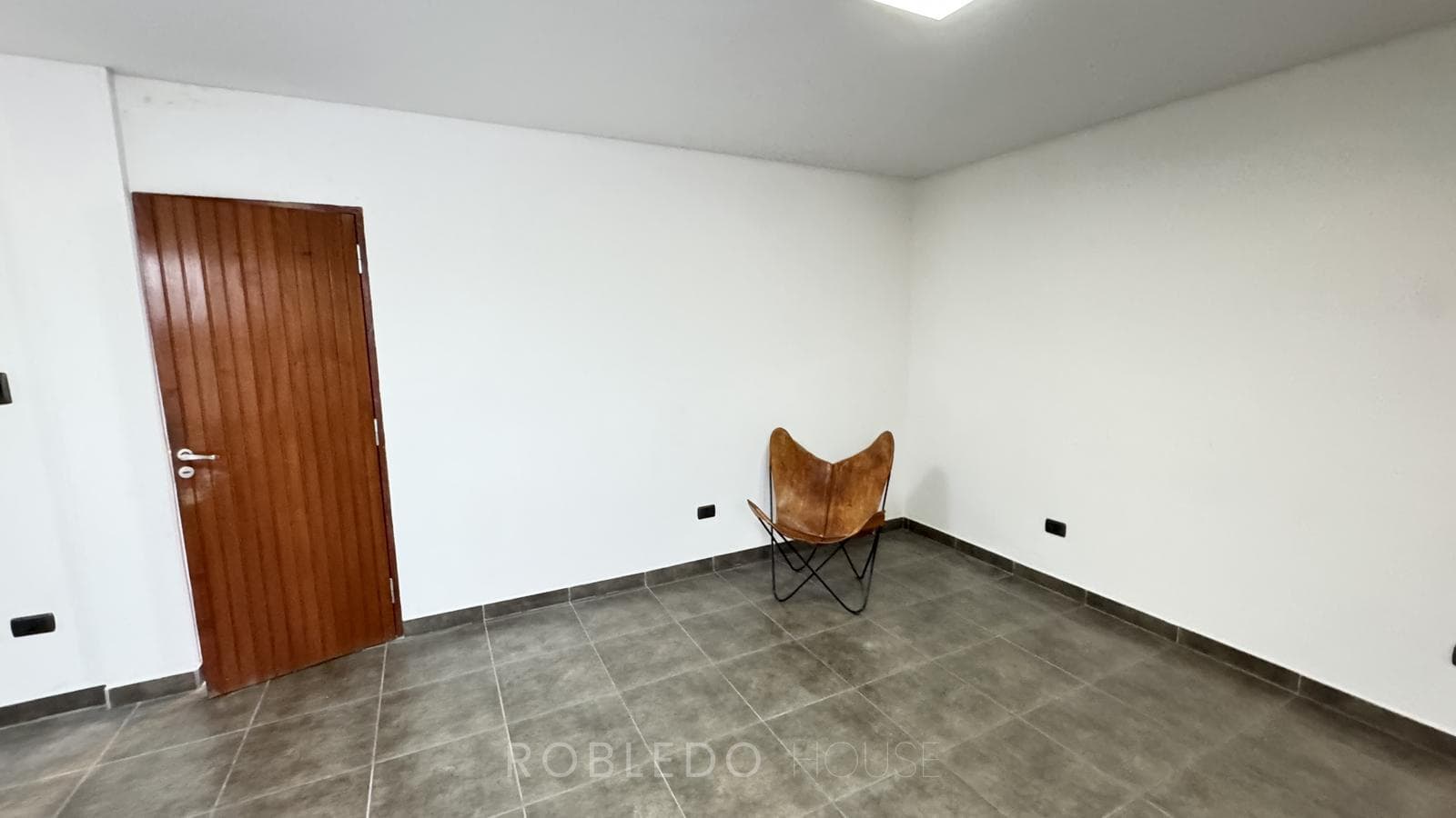 Office for rent, 30 m², 58 Bicentenario Ave., Salta City (All-inclusive)