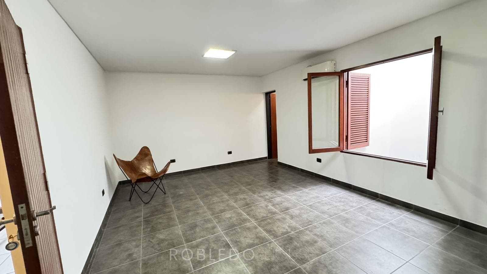 Office for rent, 30 m², 58 Bicentenario Ave., Salta City (All-inclusive)