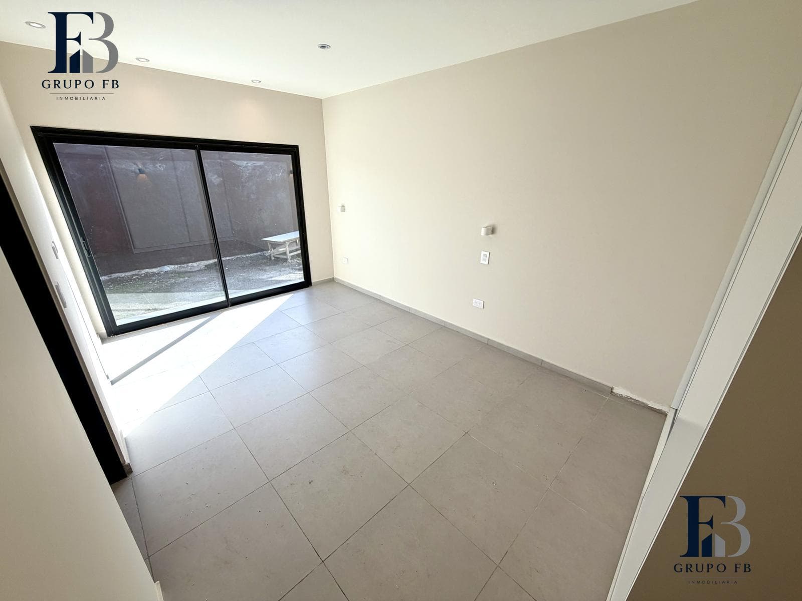 2-BEDROOM HOUSE ON THE GROUND FLOOR - RINCONES DE MANANTIALES