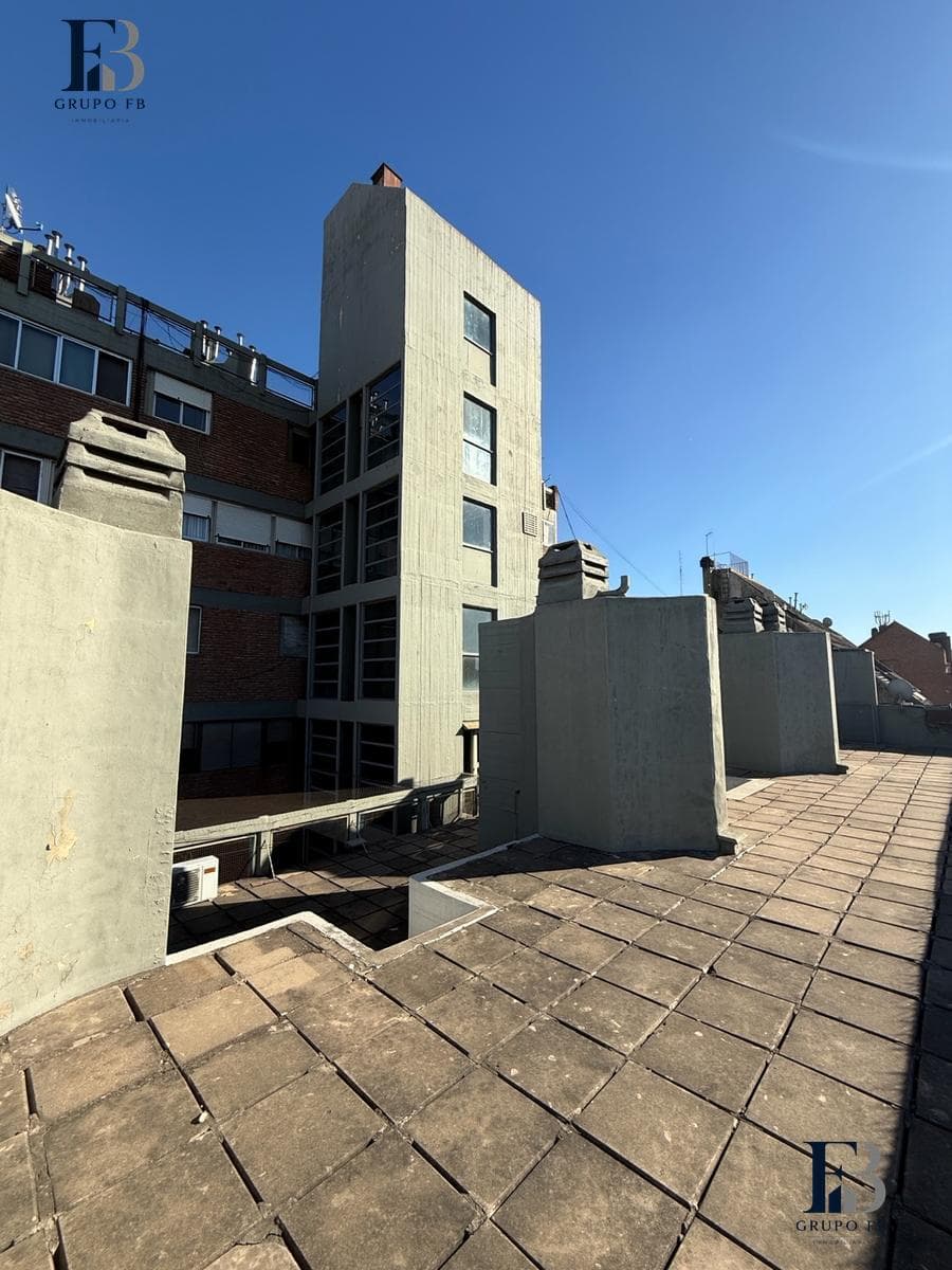 4-BEDROOM APARTMENT + NEW GARAGE IN CORDOBA