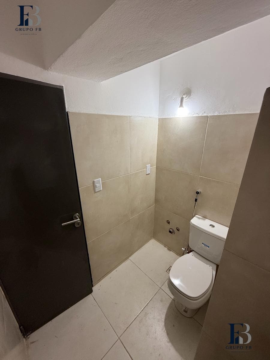 4-BEDROOM APARTMENT + NEW GARAGE IN CORDOBA