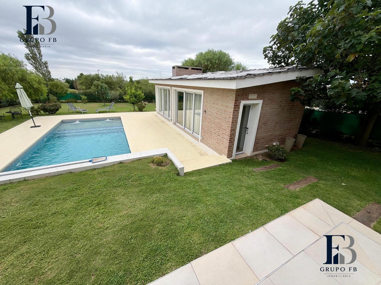 HOUSE IN COUNTRY LA CASCADA - WITH A VIEW OF THE GOLF COURSE
