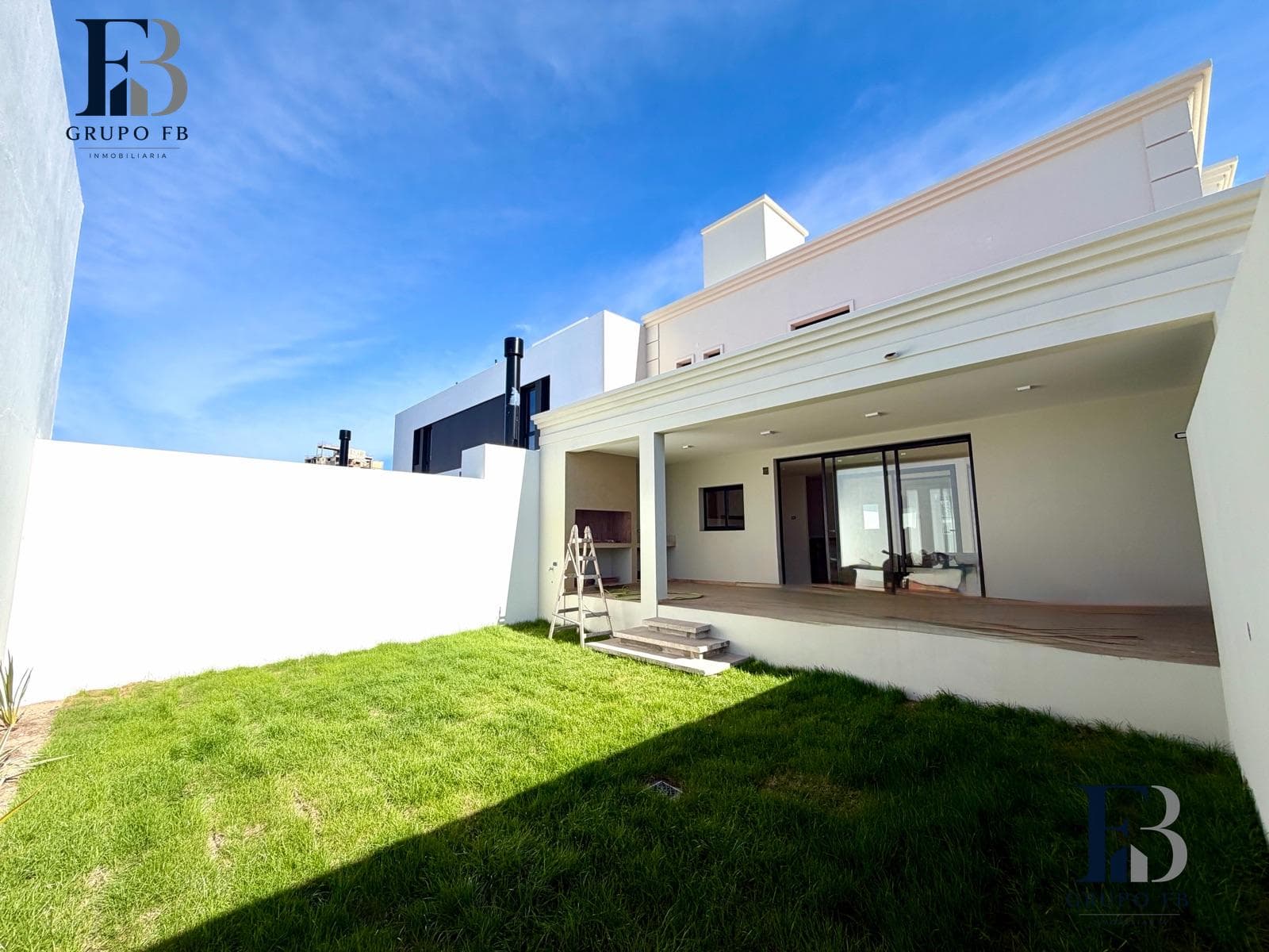 Exclusive Designer Home in Manantiales 1 - Miradores 2