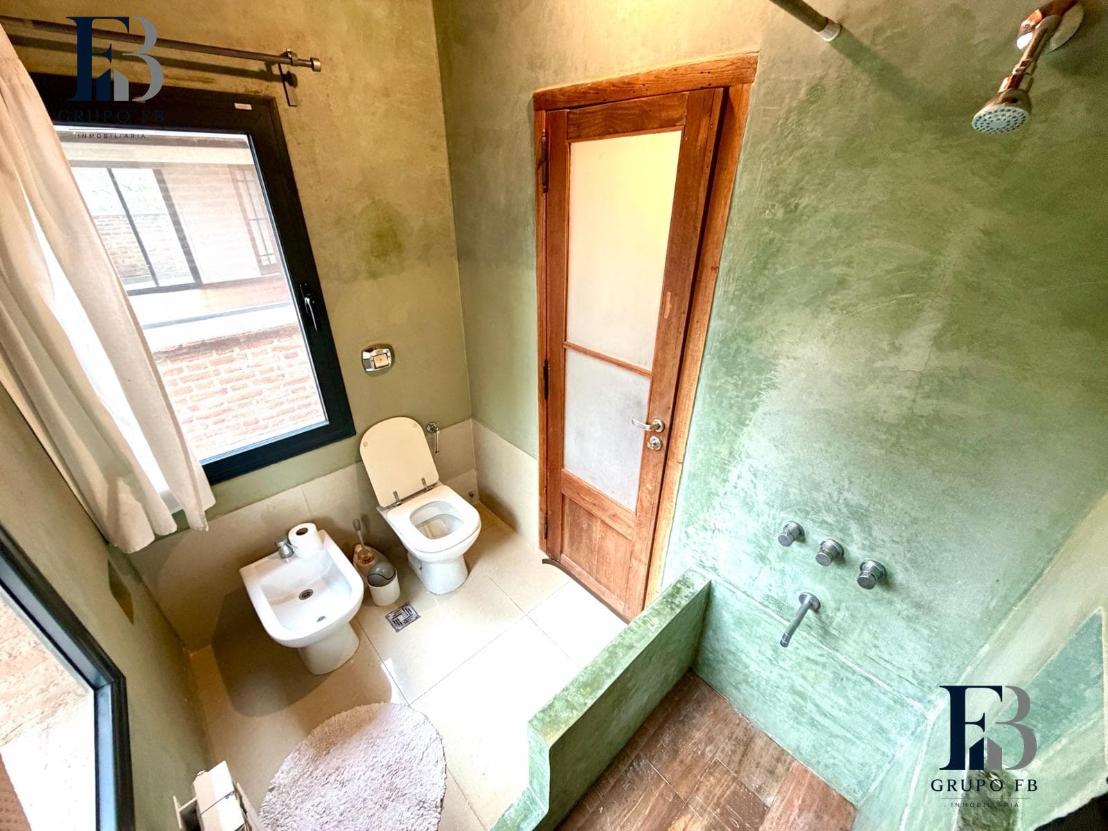 UPSCALE HOME IN CAMPOS DEL VIRREY