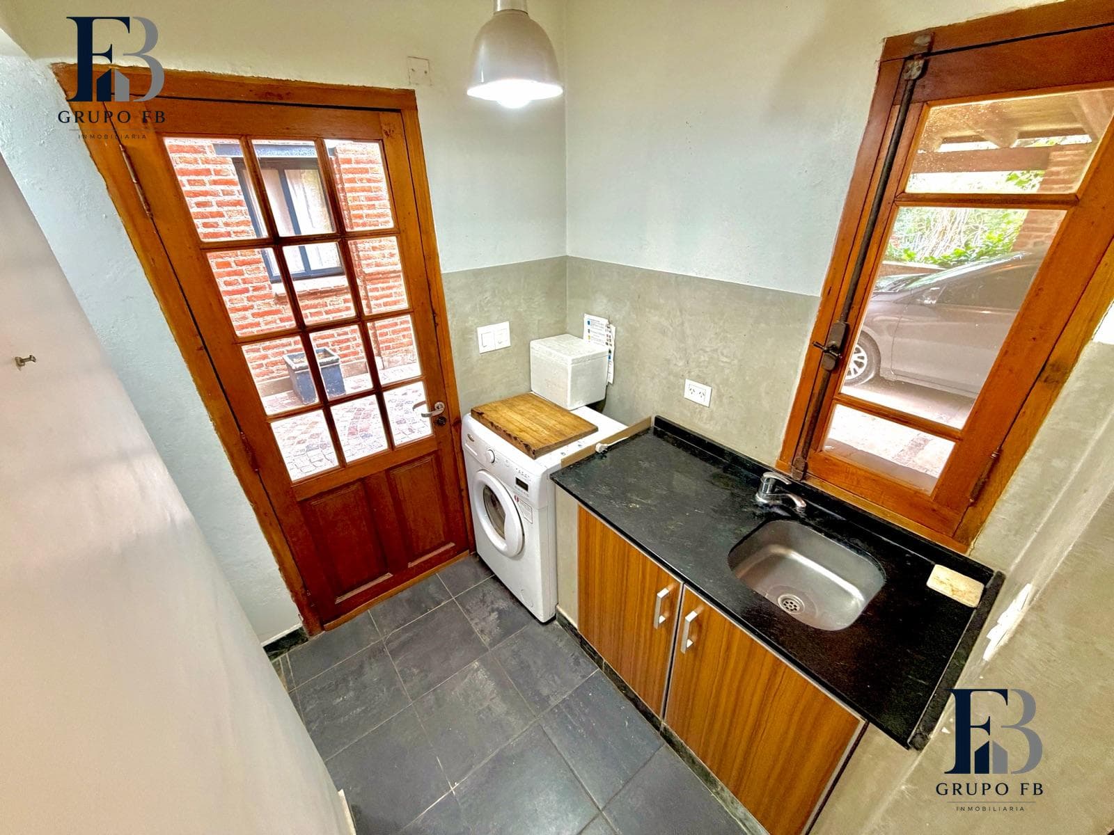 UPSCALE HOME IN CAMPOS DEL VIRREY