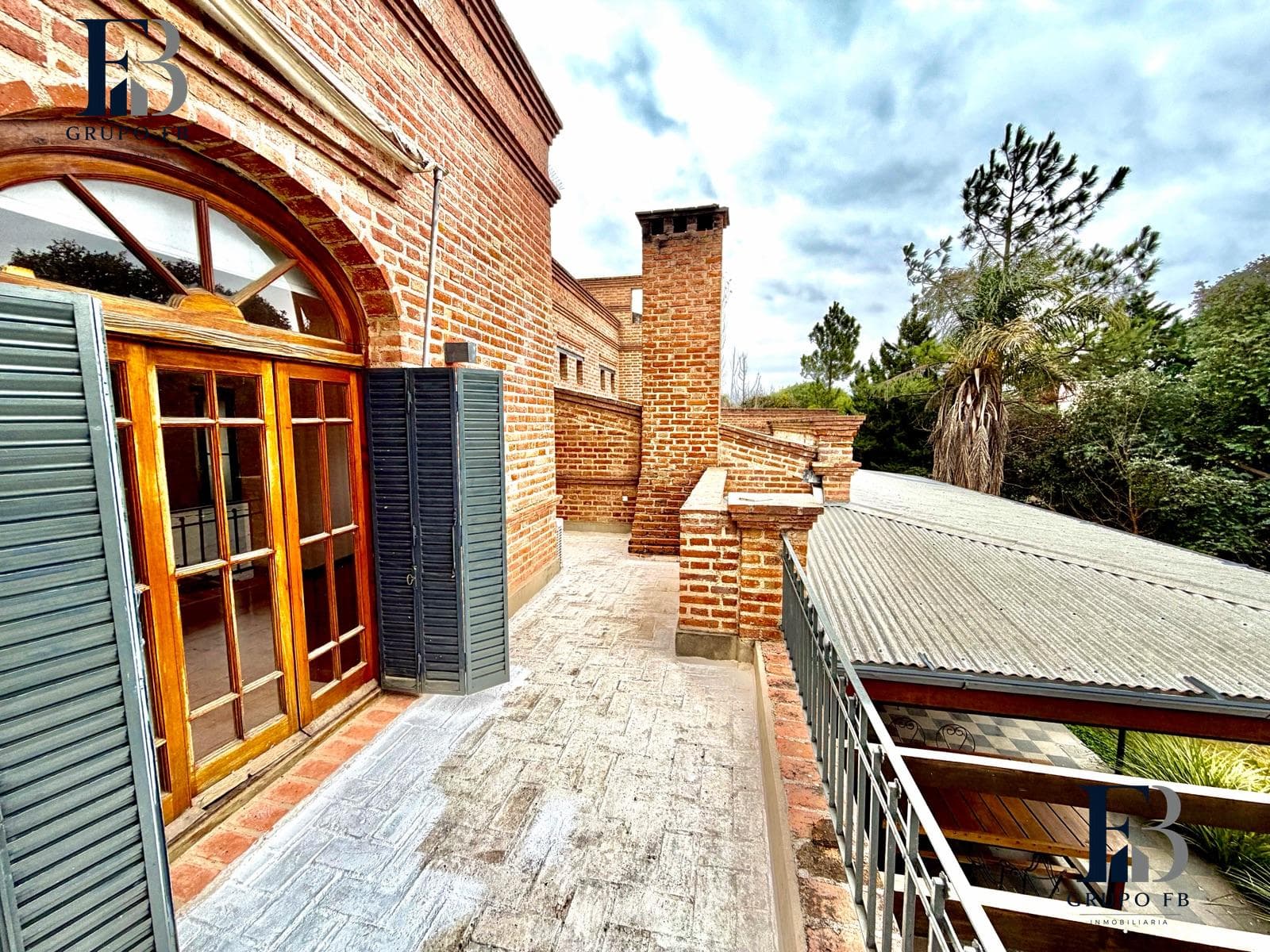UPSCALE HOME IN CAMPOS DEL VIRREY