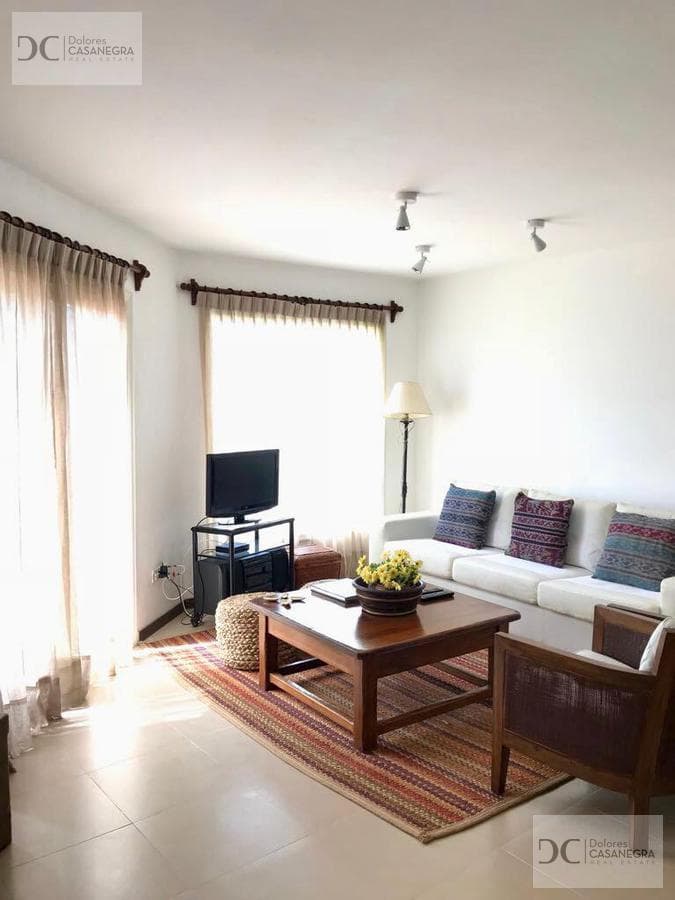 4-Bedroom Apartment for Short-Term Rent in Playa Brava