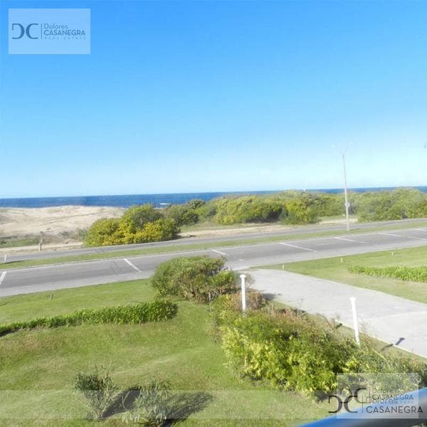 FULLY FURNISHED APARTMENT WITH OCEAN VIEW / JANUARY FINE-TUNING / PUNTA DEL ESTE