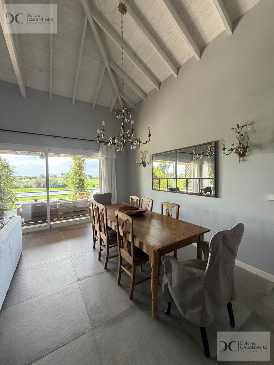 House for Sale in Pueblo Mío