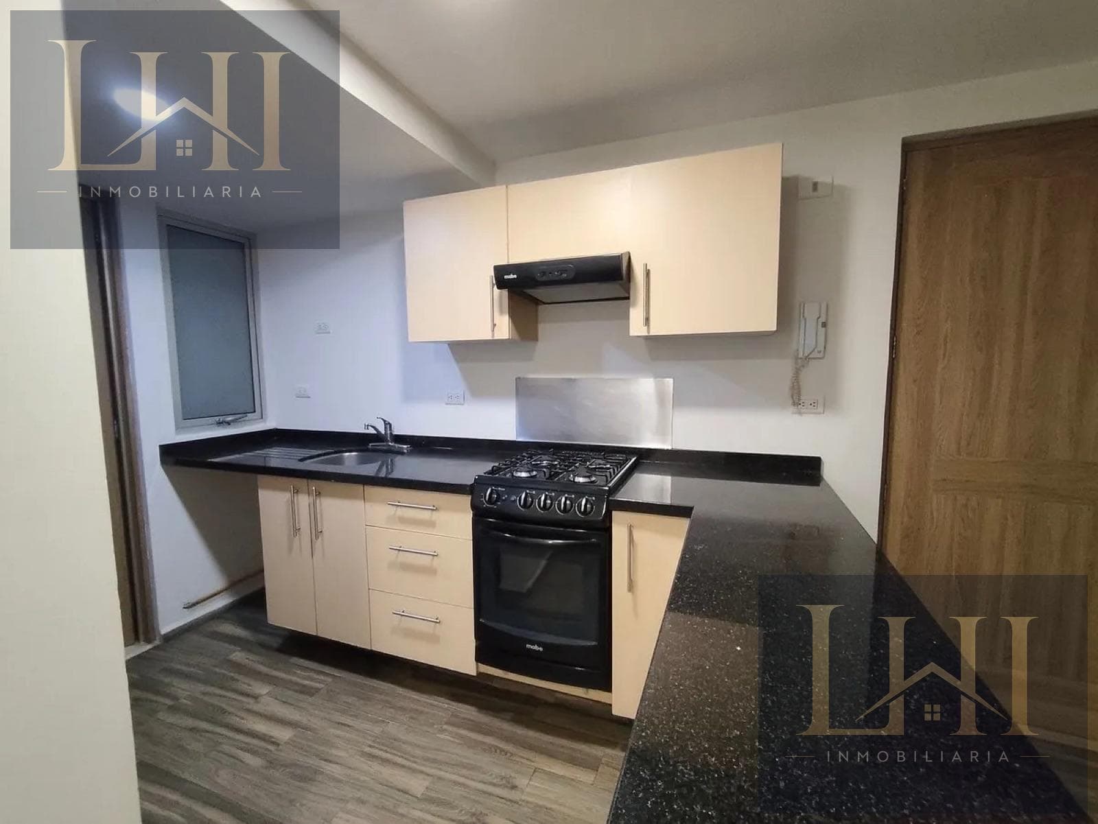 Apartment - Del Valle Centro