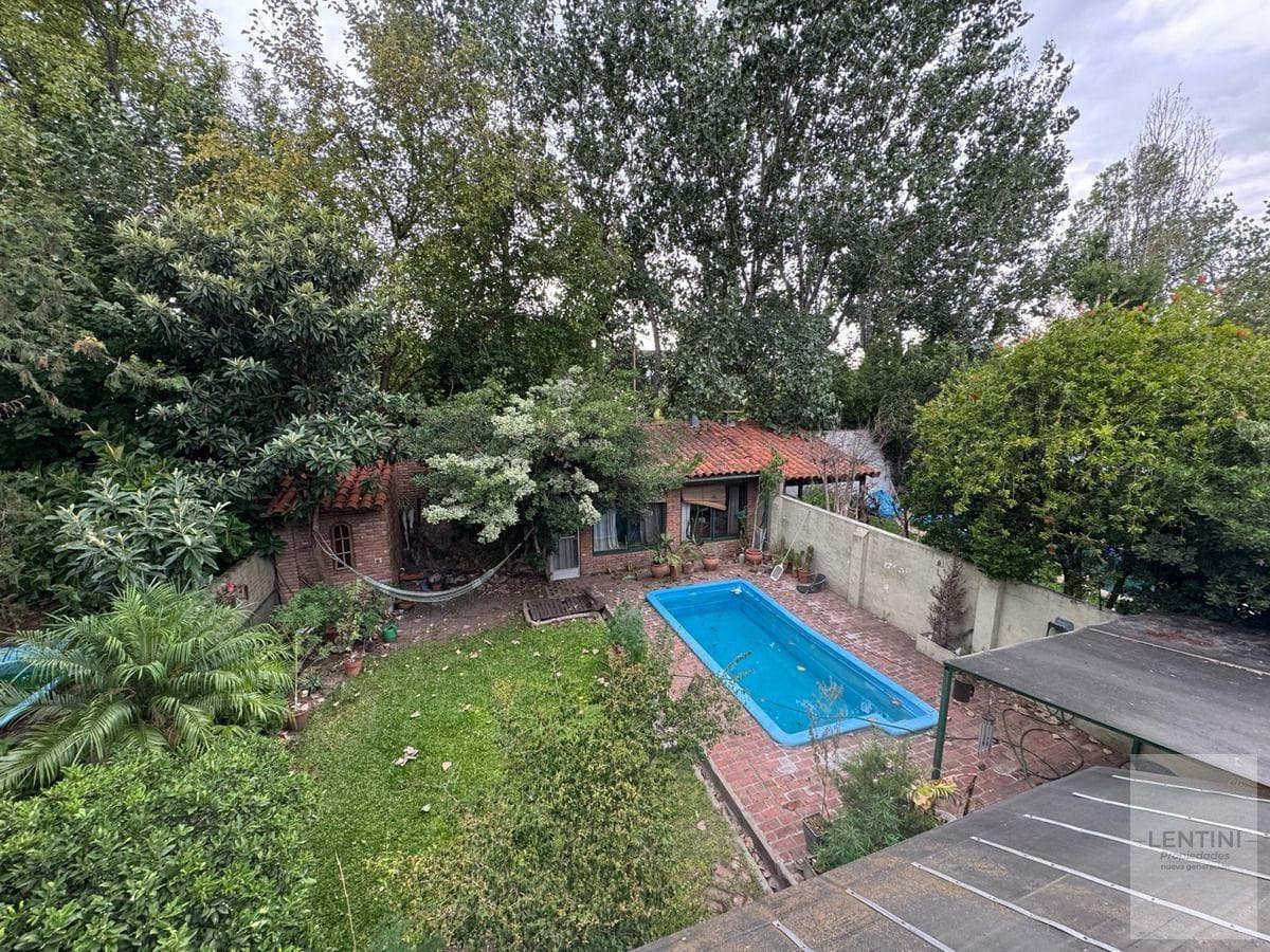 HOUSE FOR SALE IN CIUDAD JARDIN, LOT SIZE 363 m²