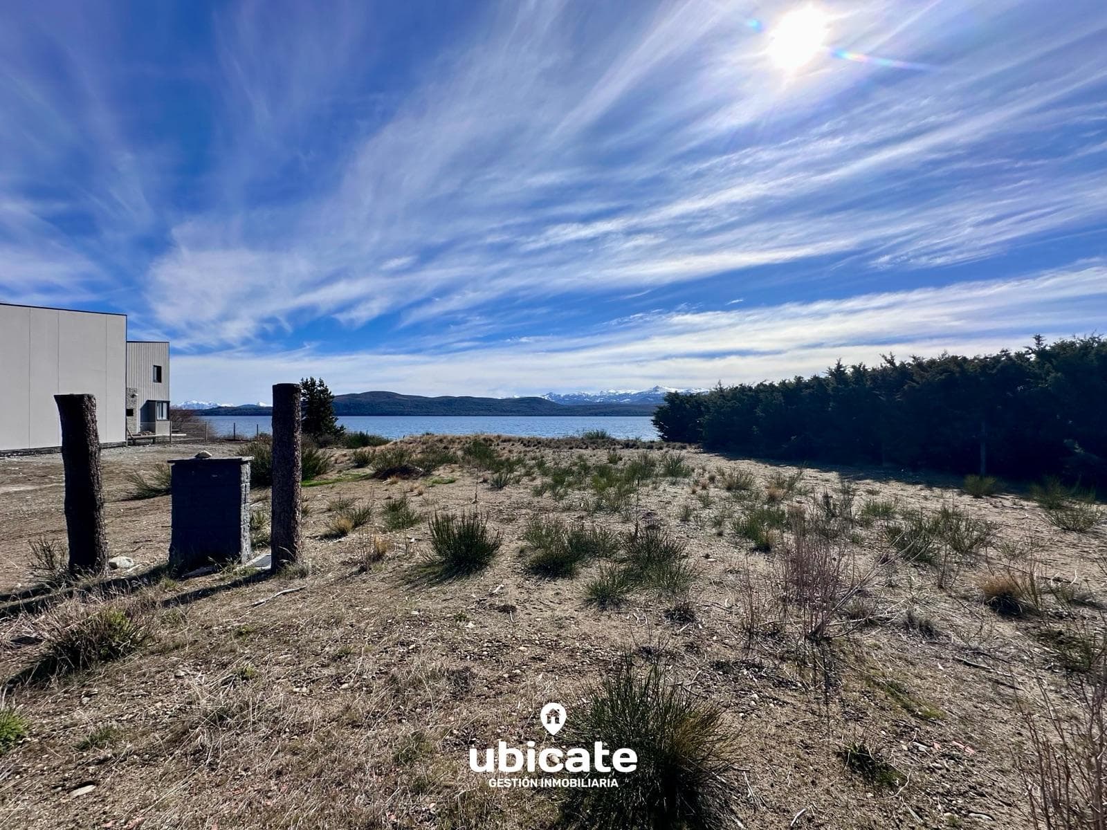 Lot on the shore of Lake Nahuel Huapi - Dina Huapi