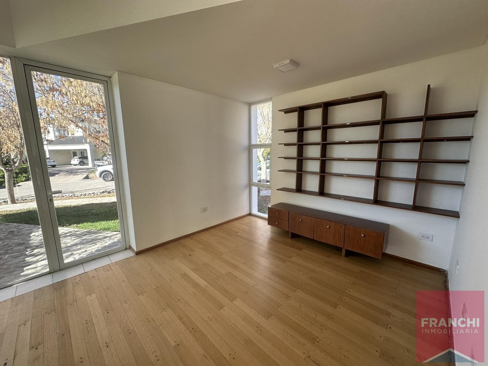 Rincon de Chacras Neighborhood, MNA E, House 8