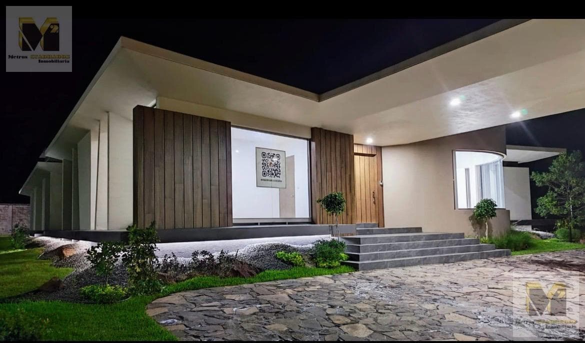 House for Sale at Tres Marias Golf Club