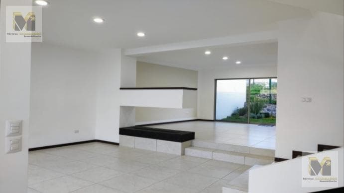 House for Sale in Loma Alta, Tres Marías Subdivision