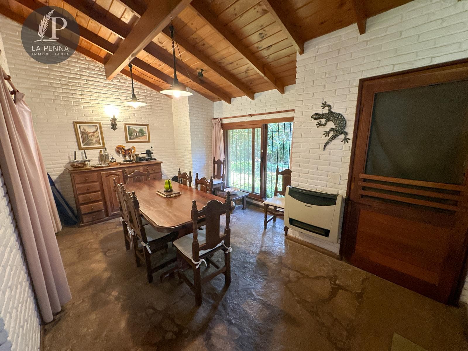 House for Sale in Pinamar: 3 Rooms