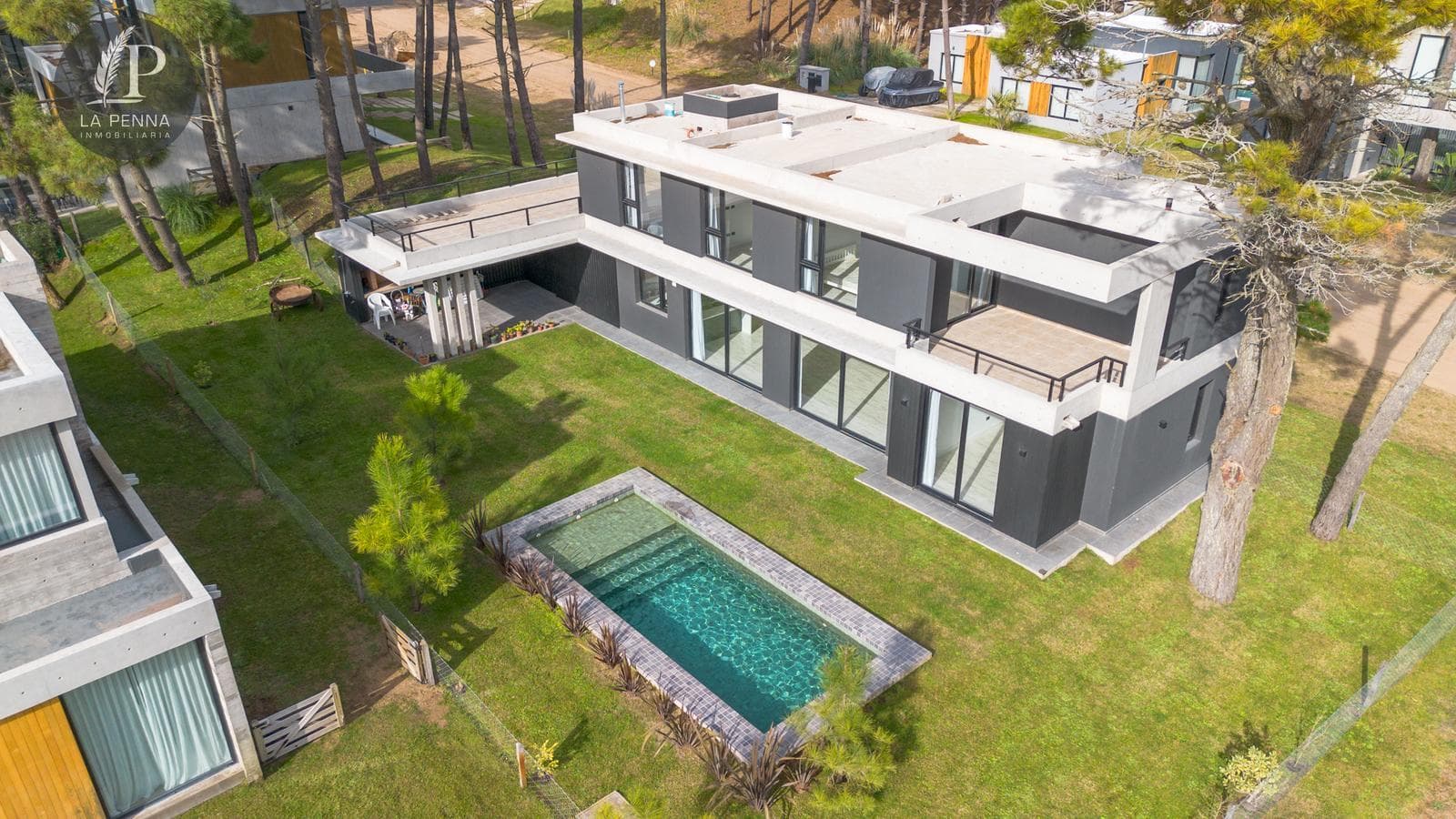 House for Sale in Pinamar, Pioneros Neighborhood