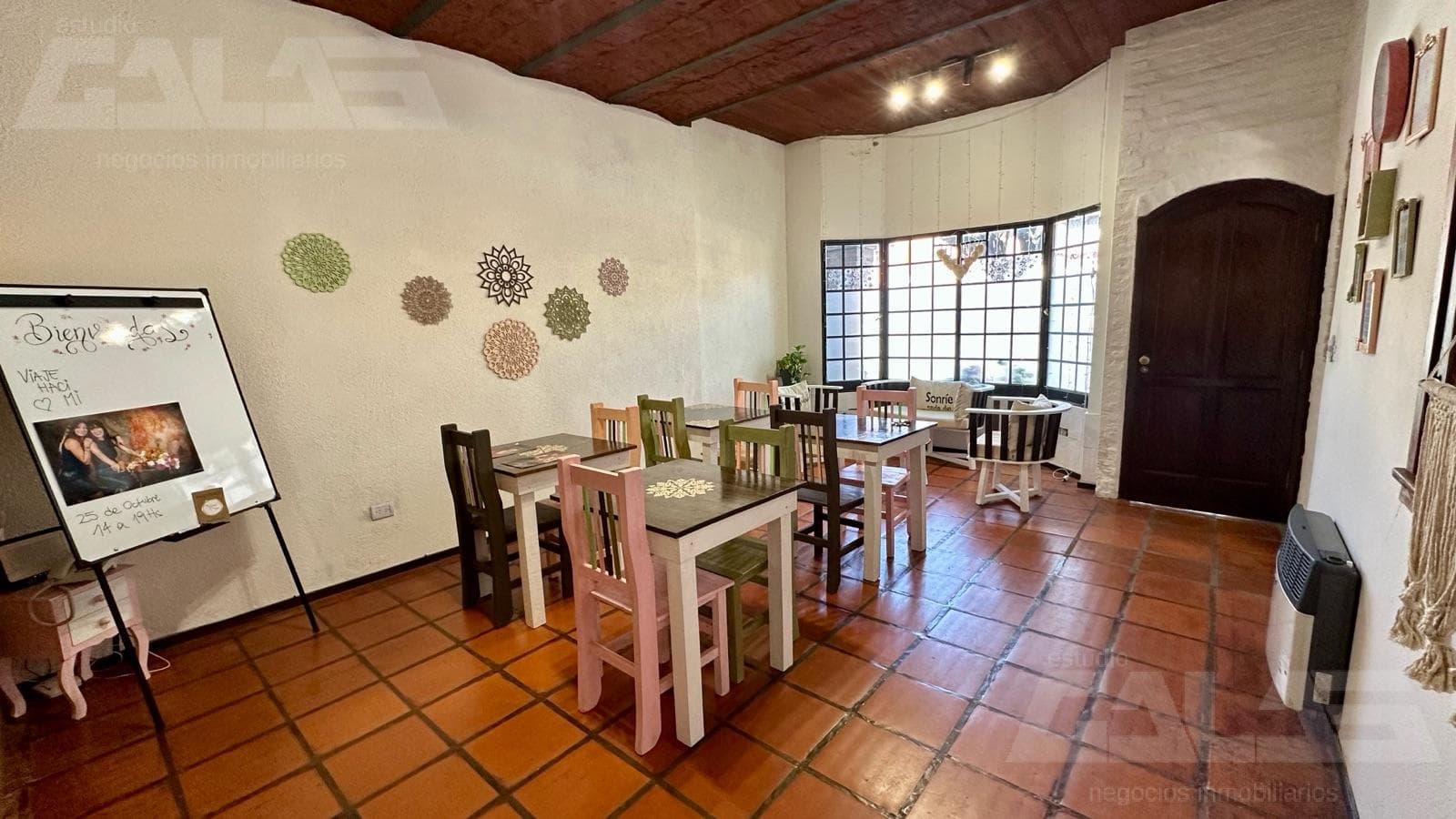 HOUSE | 5 ROOMS | SWIMMING POOL | SUITABLE FOR PROFESSIONAL USE | GARAGE | DOWNTOWN ITUZAINGÓ