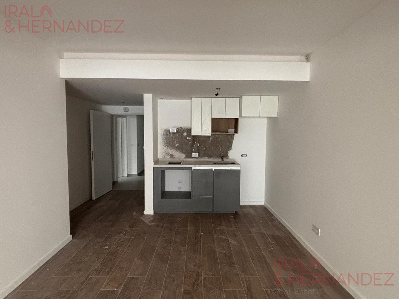 Studio apartment for sale in Tribunales