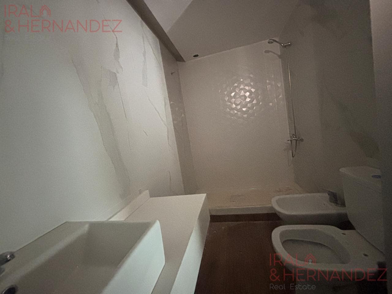 2-Room Apartments for Sale in Tribunales